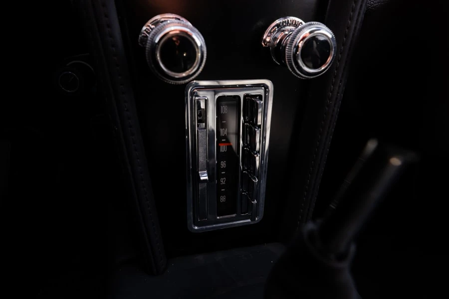 1967 Chevrolet Corvette C2 - Image 19 of 31