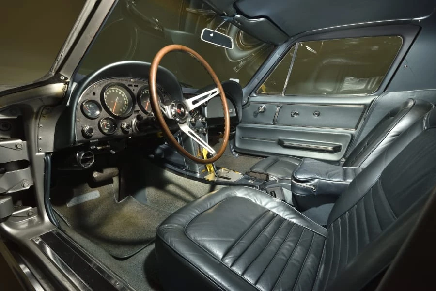 1967 Chevrolet Corvette C2 - Image 24 of 31