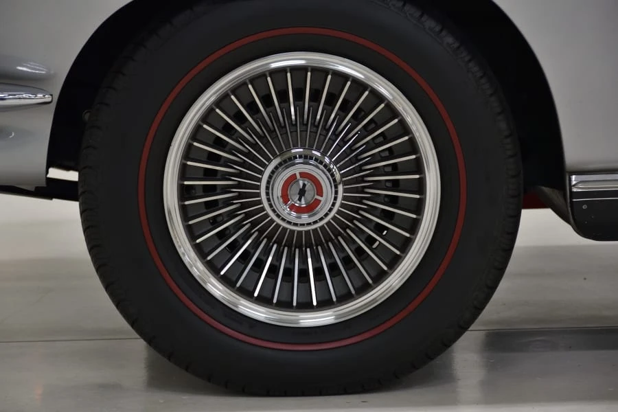 1967 Chevrolet Corvette C2 - Image 14 of 31
