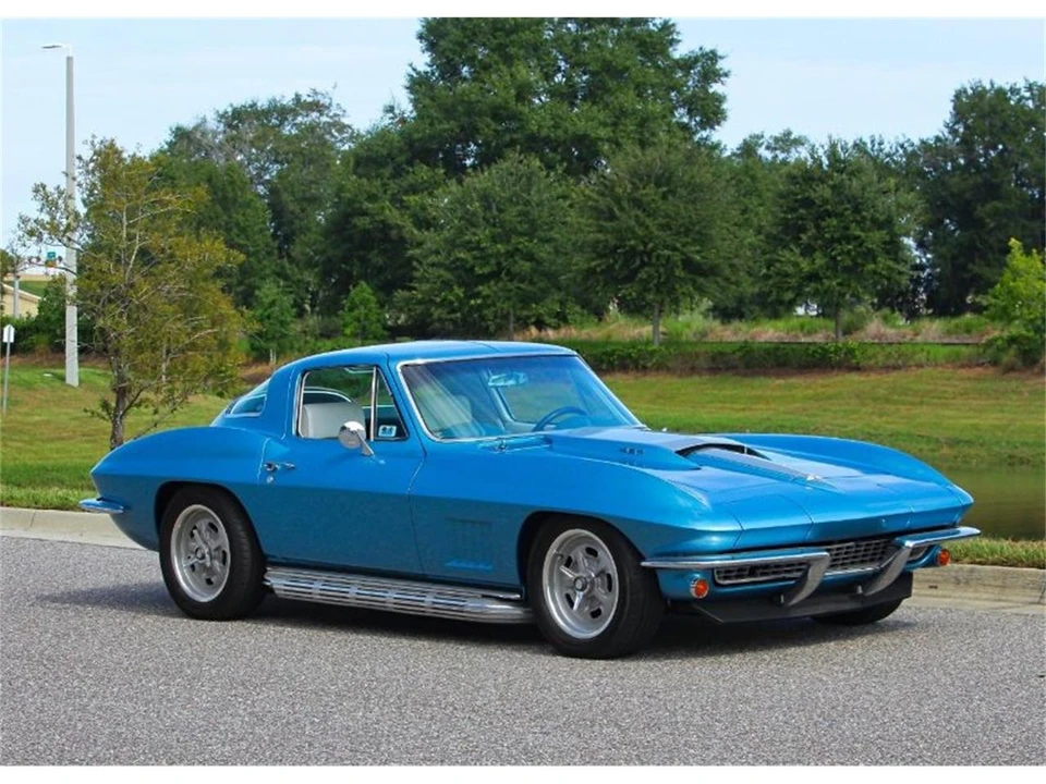 1967 Chevrolet Corvette C2 - Image 2 of 11