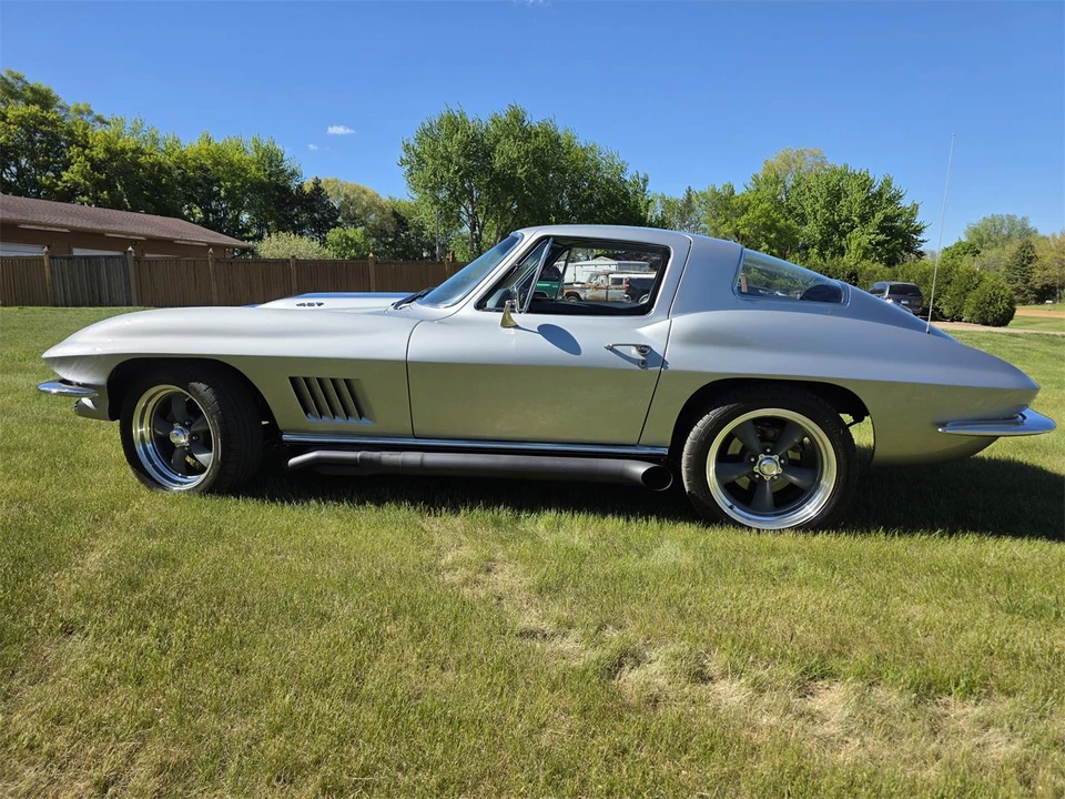 1967 Chevrolet Corvette C2 427 - Image 8 of 31