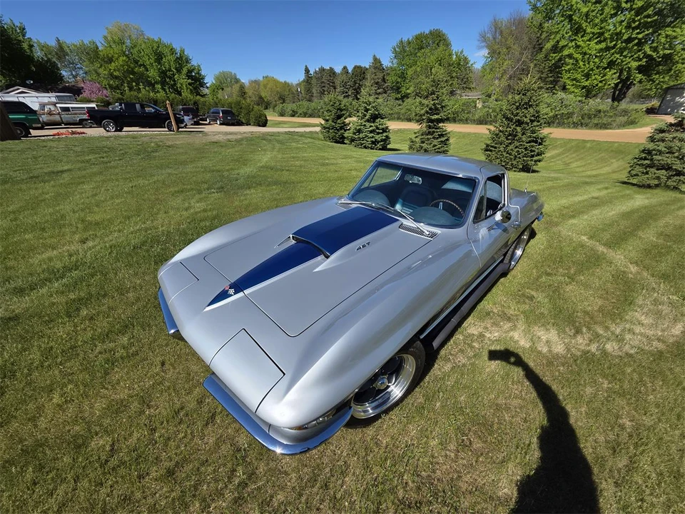 1967 Chevrolet Corvette C2 427 - Image 9 of 31