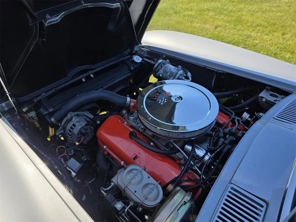 1967 Chevrolet Corvette C2 427 - Image 17 of 31