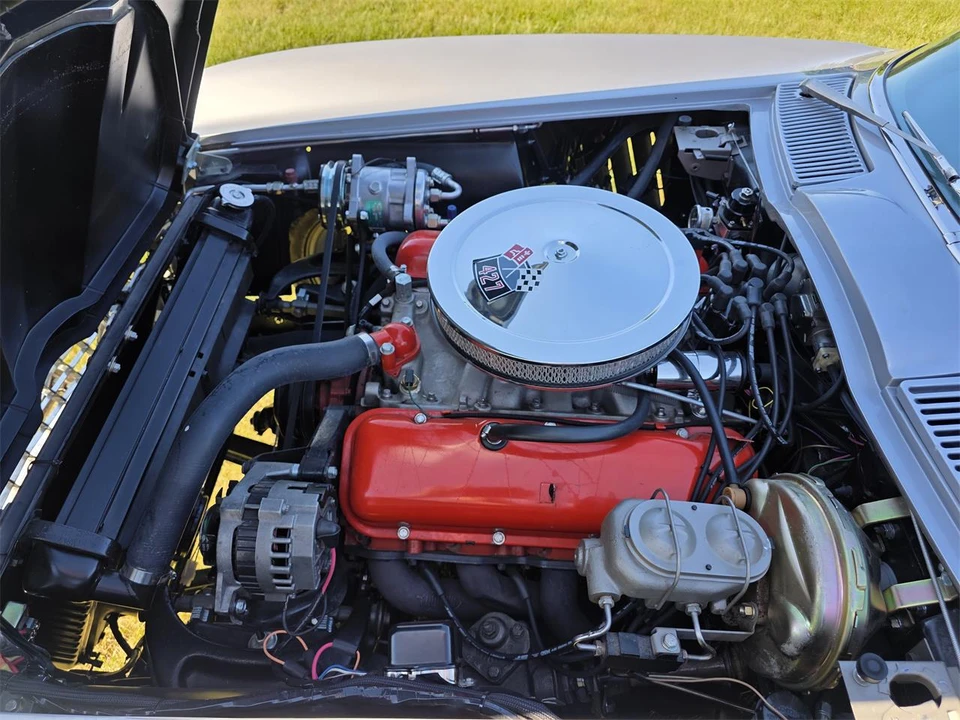 1967 Chevrolet Corvette C2 427 - Image 18 of 31