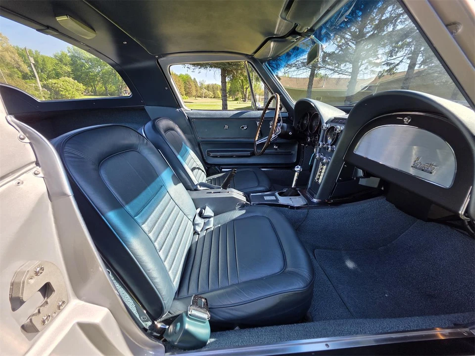 1967 Chevrolet Corvette C2 427 - Image 25 of 31