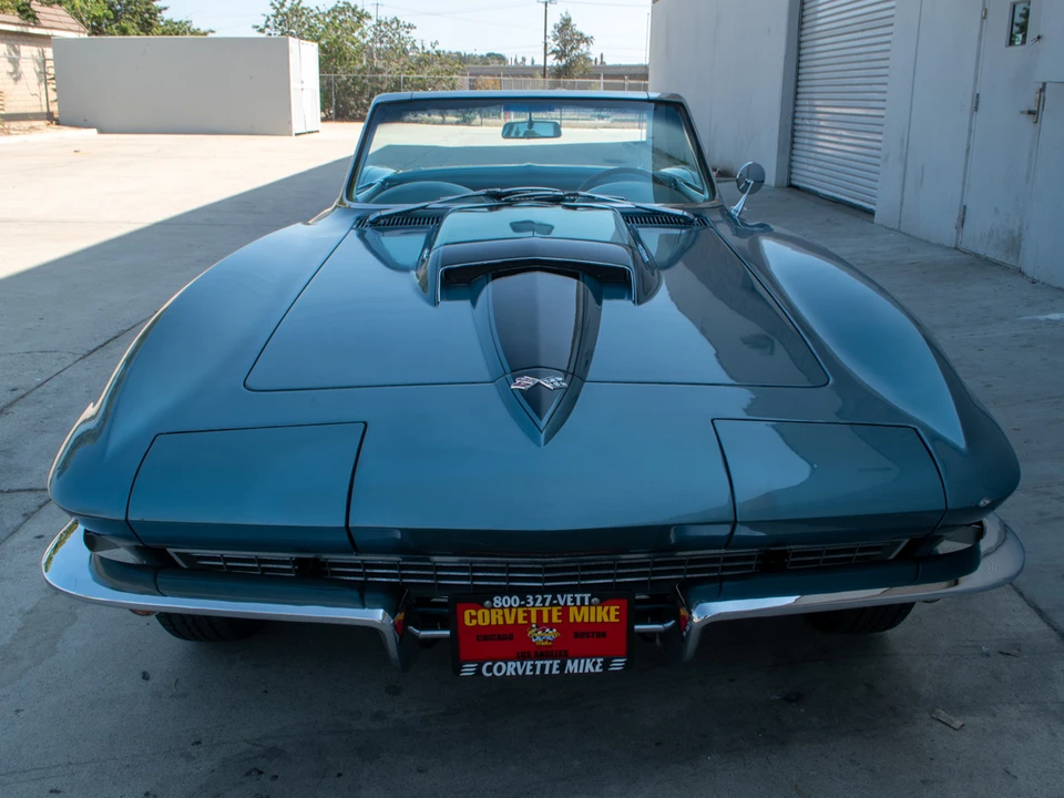 1967 Chevrolet Corvette C2 - Image 10 of 31