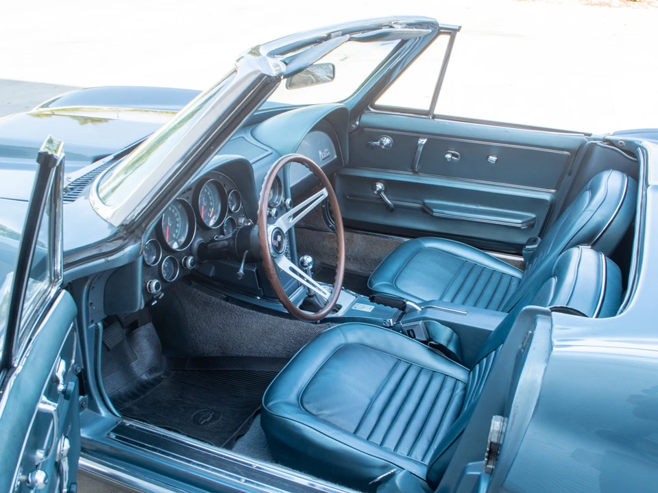 1967 Chevrolet Corvette C2 - Image 28 of 31