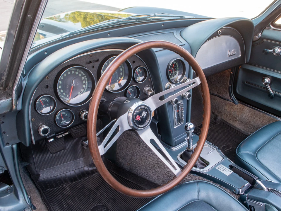 1967 Chevrolet Corvette C2 - Image 29 of 31