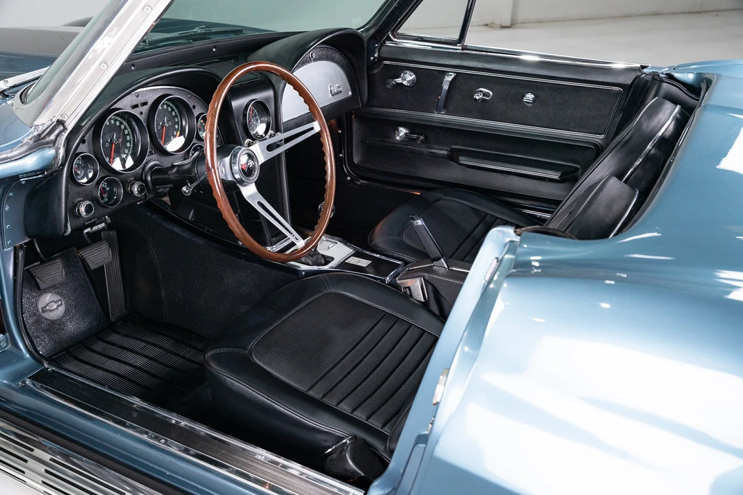 1967 Chevrolet Corvette C2 - Image 15 of 21