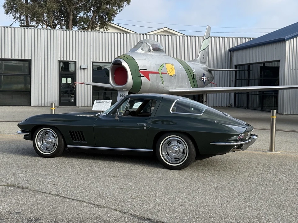 1967 Chevrolet Corvette C2 - Image 12 of 31