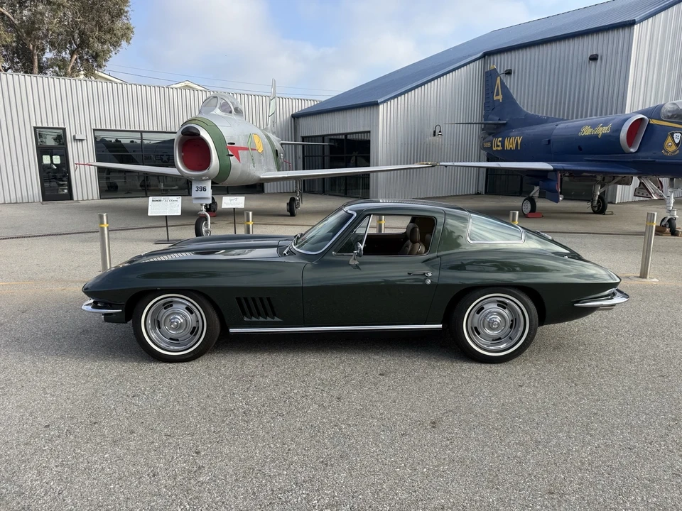 1967 Chevrolet Corvette C2 - Image 19 of 31