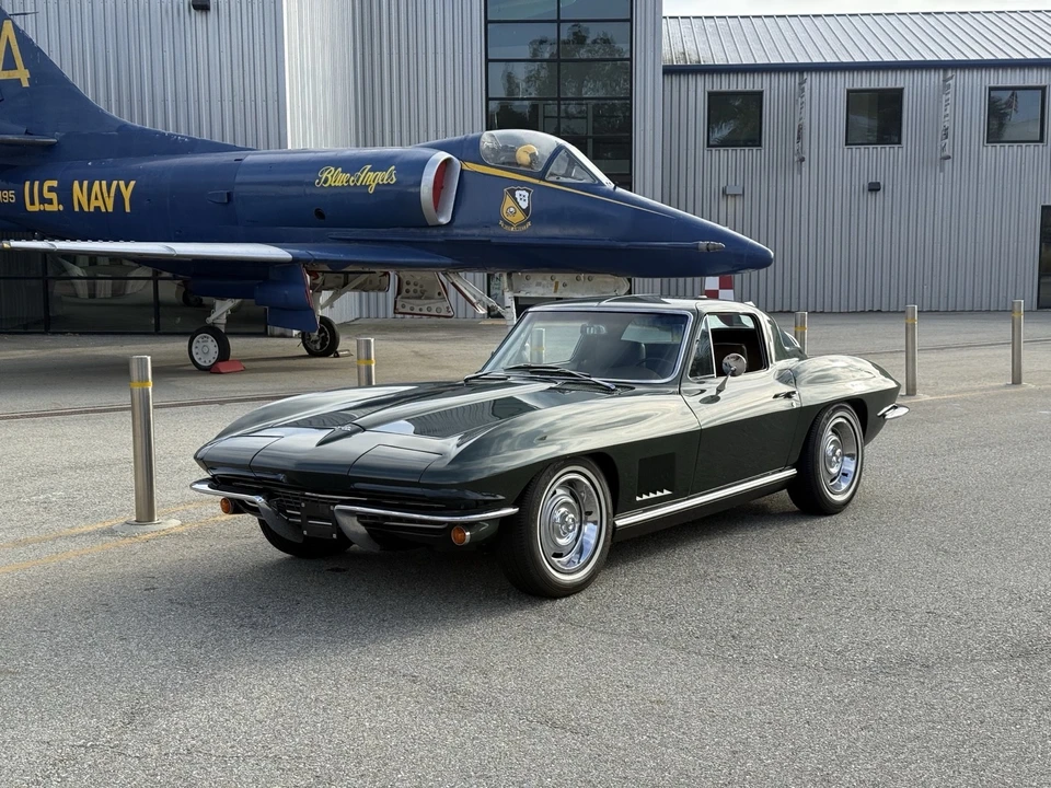 1967 Chevrolet Corvette C2 - Image 24 of 31