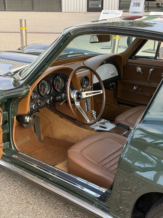 1967 Chevrolet Corvette C2 - Image 27 of 31