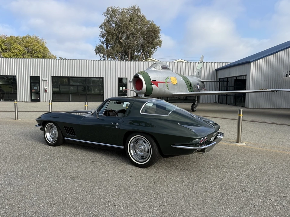 1967 Chevrolet Corvette C2 - Image 25 of 31