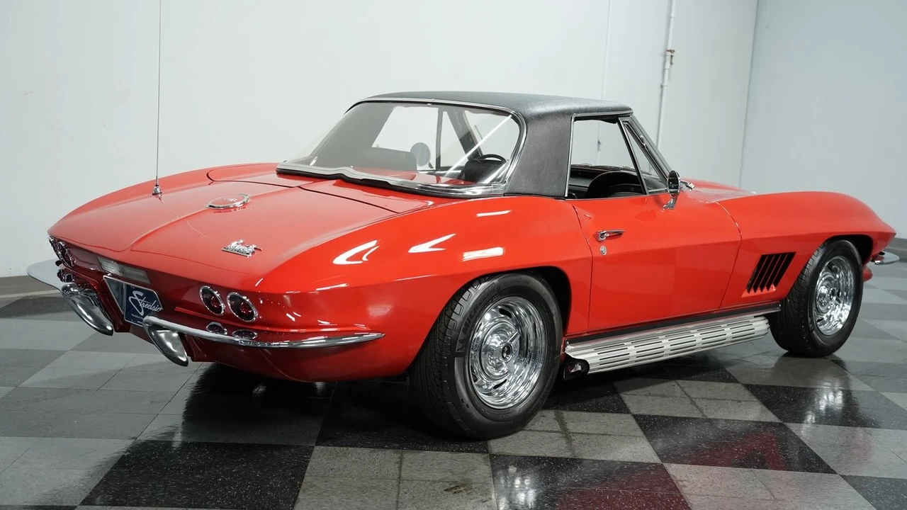 1967 Chevrolet Corvette C2 - Image 12 of 31