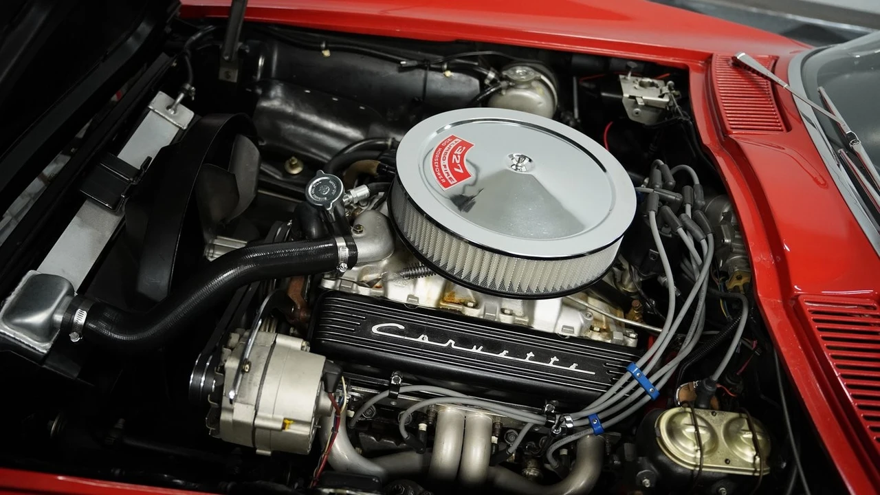 1967 Chevrolet Corvette C2 - Image 28 of 31