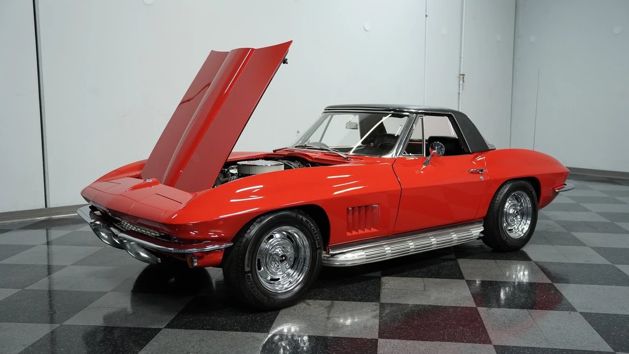 1967 Chevrolet Corvette C2 - Image 27 of 31