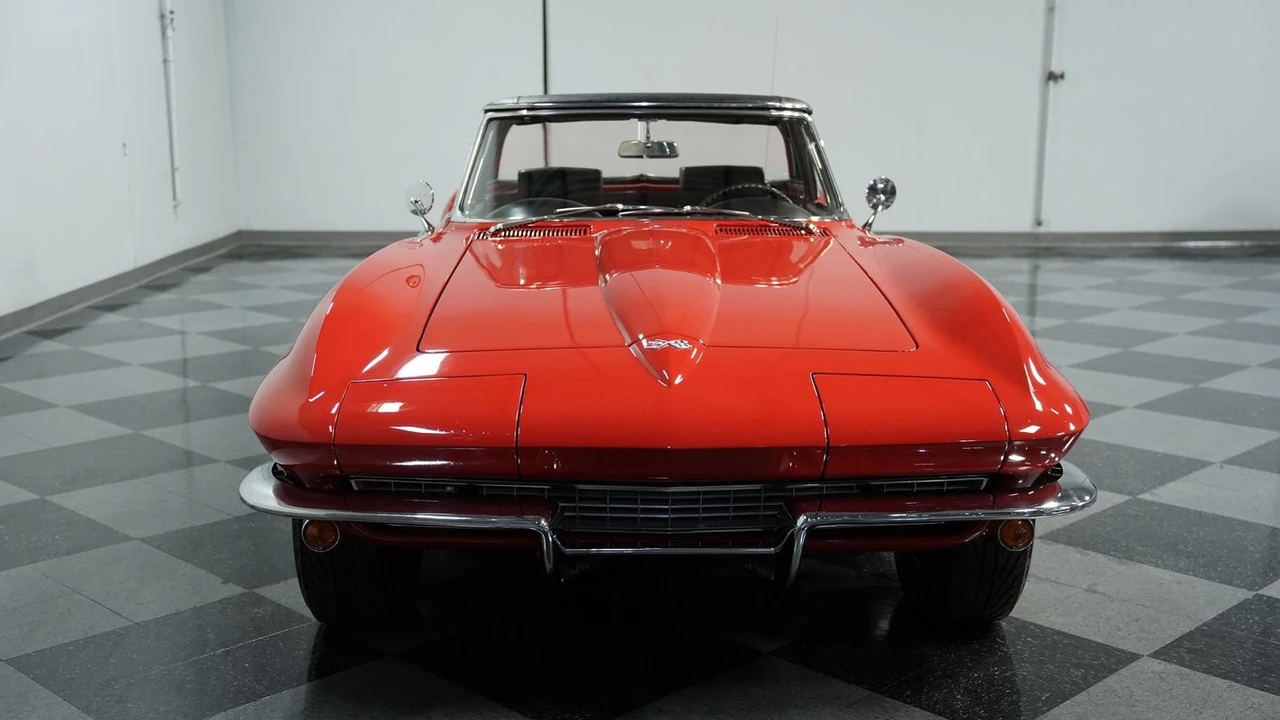 1967 Chevrolet Corvette C2 - Image 17 of 31