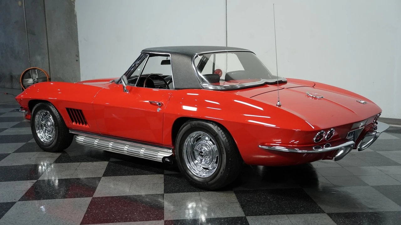 1967 Chevrolet Corvette C2 - Image 8 of 31