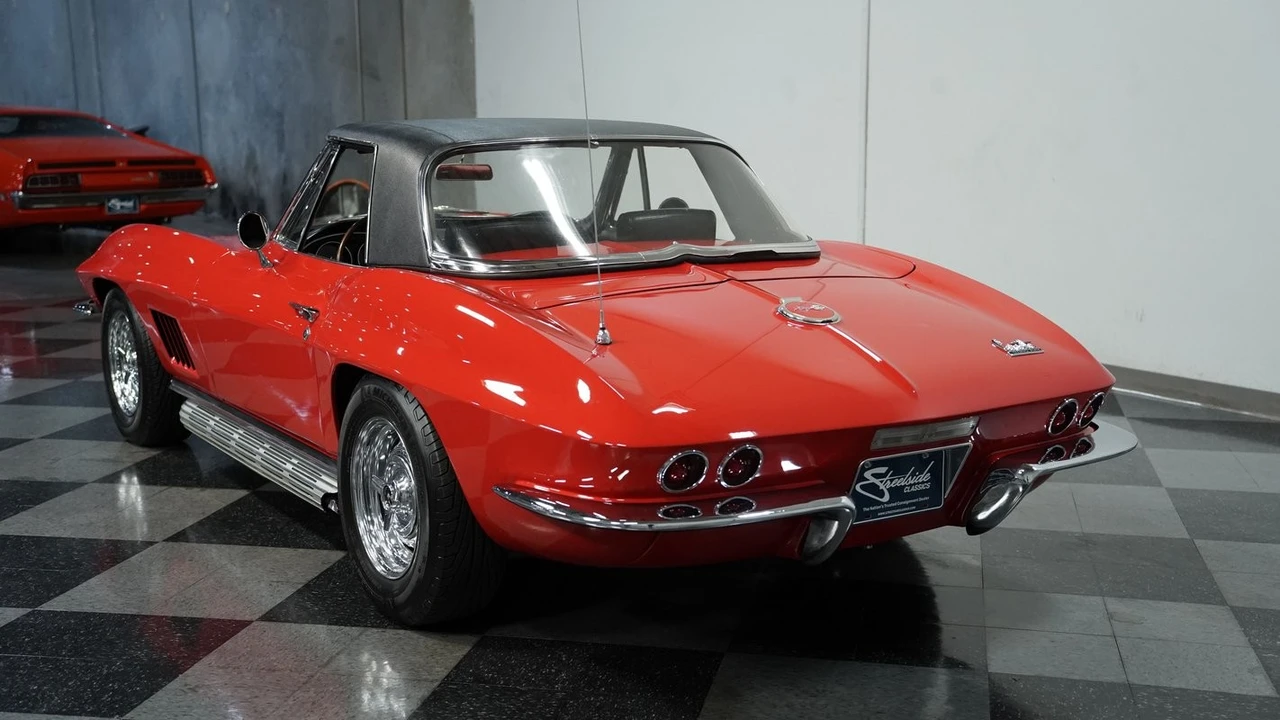 1967 Chevrolet Corvette C2 - Image 8 of 12