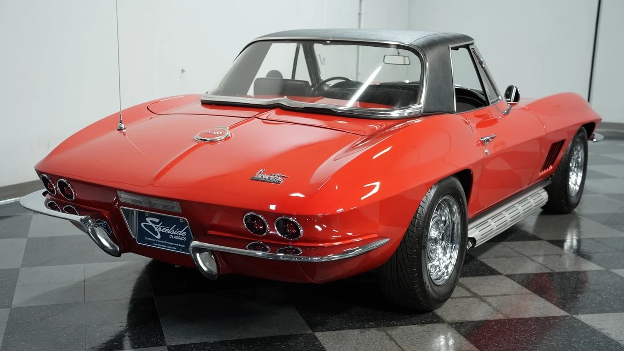 1967 Chevrolet Corvette C2 - Image 10 of 12