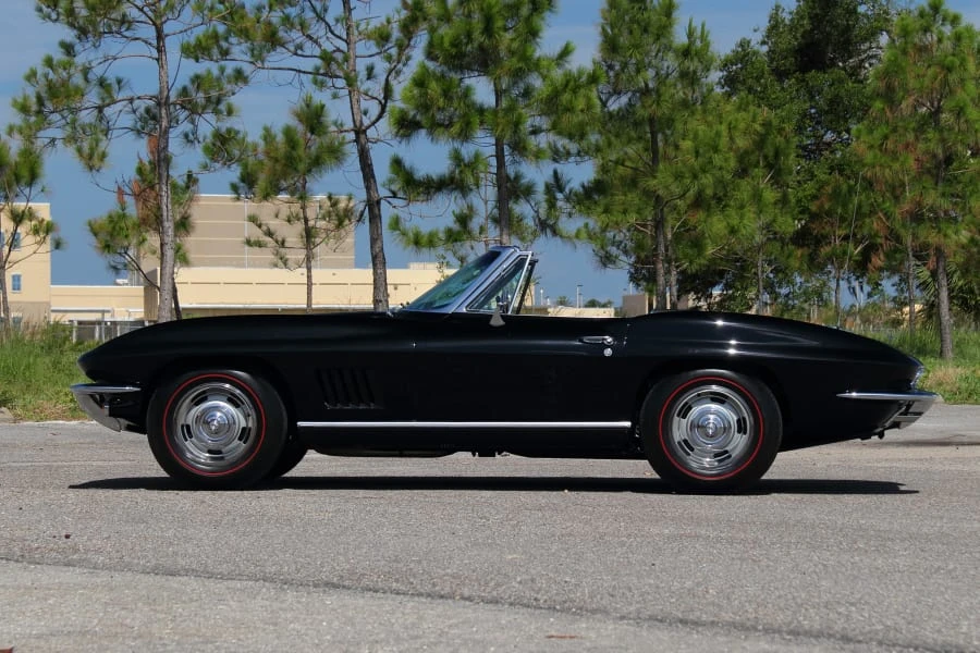 1967 Chevrolet Corvette C2 - Image 2 of 31