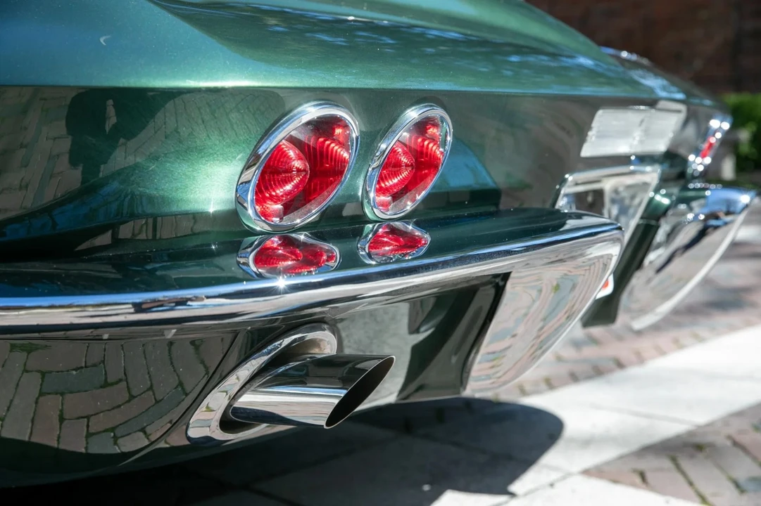 1967 Chevrolet Corvette C2 - Image 30 of 31