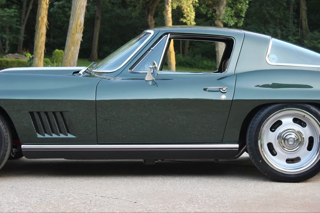 1967 Chevrolet Corvette C2 - Image 18 of 31
