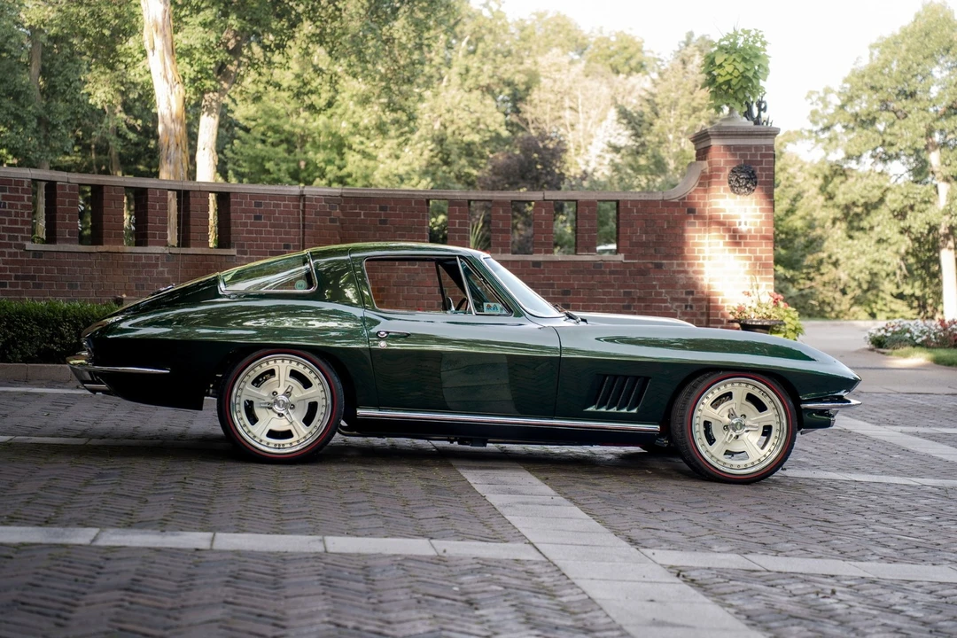 1967 Chevrolet Corvette C2 - Image 5 of 31