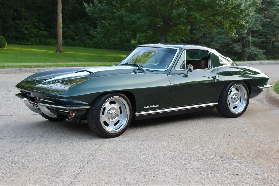 1967 Chevrolet Corvette C2 - Image 19 of 31