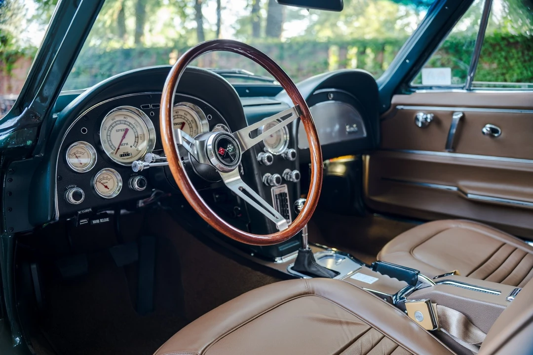 1967 Chevrolet Corvette C2 - Image 14 of 31