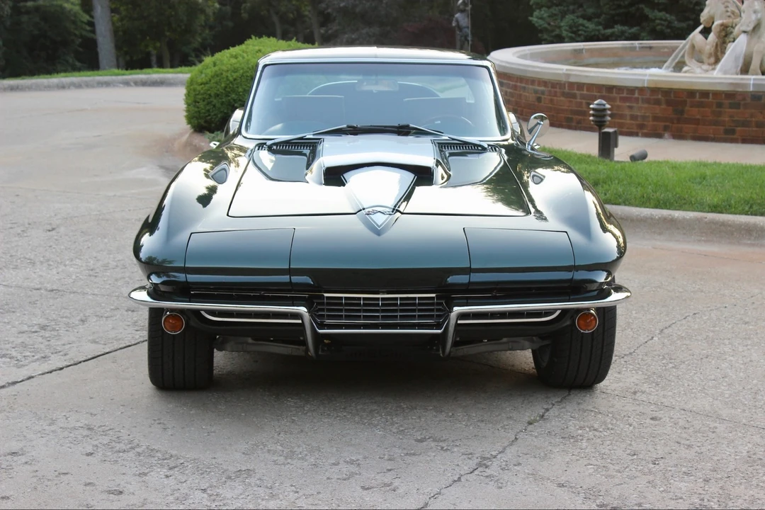 1967 Chevrolet Corvette C2 - Image 24 of 31