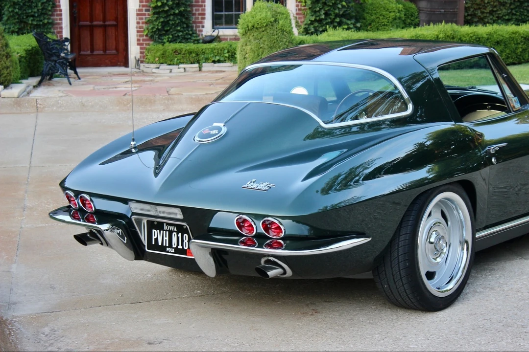 1967 Chevrolet Corvette C2 - Image 11 of 31