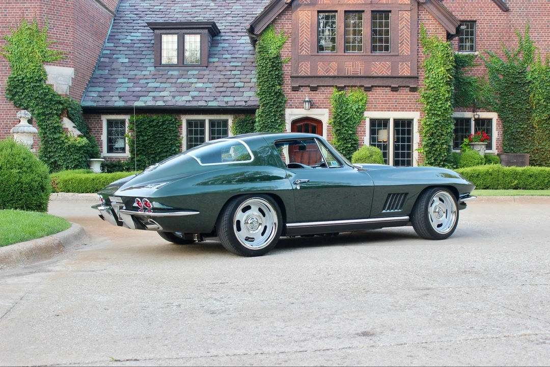 1967 Chevrolet Corvette C2 - Image 29 of 31