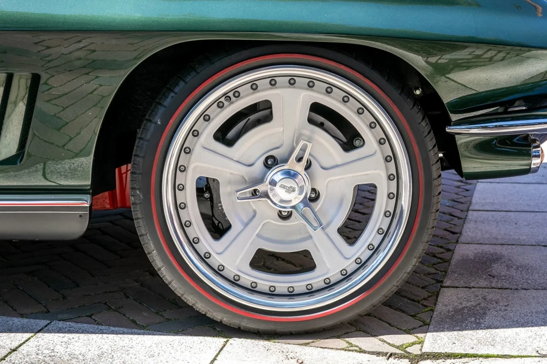 1967 Chevrolet Corvette C2 - Image 26 of 31