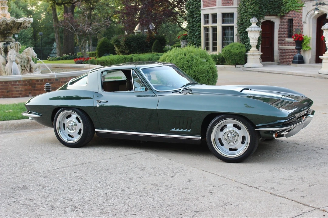1967 Chevrolet Corvette C2 - Image 3 of 31