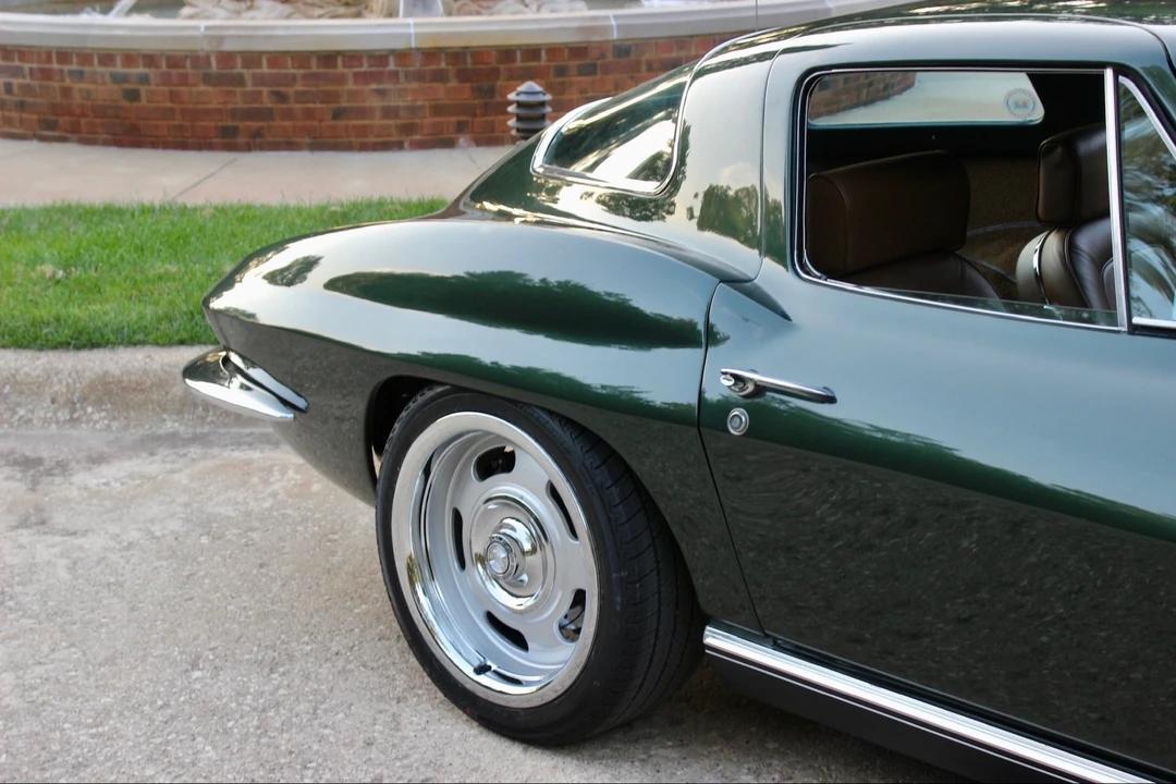 1967 Chevrolet Corvette C2 - Image 23 of 31