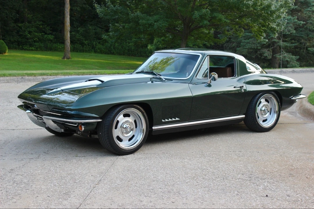 1967 Chevrolet Corvette C2 - Image 18 of 31