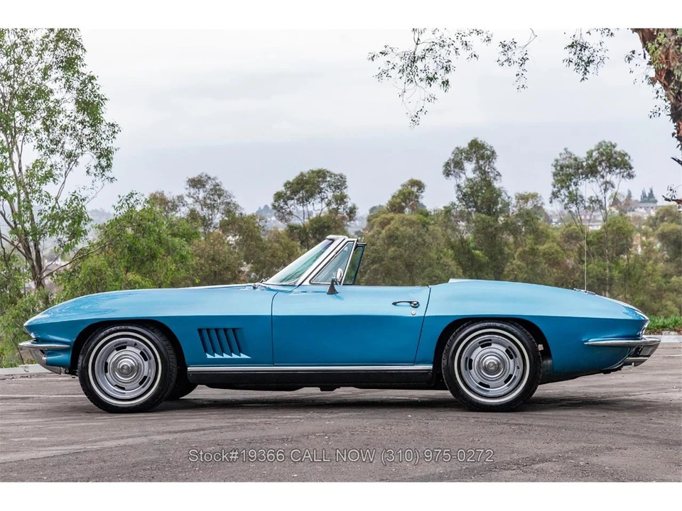1967 Chevrolet Corvette C2 - Image 28 of 31
