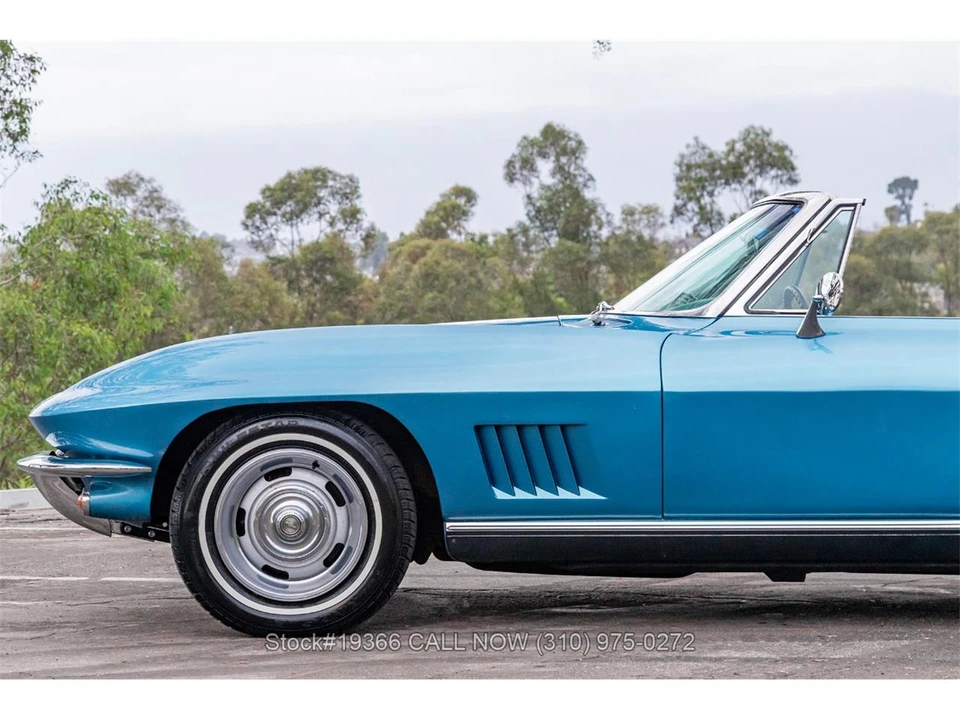 1967 Chevrolet Corvette C2 - Image 29 of 31