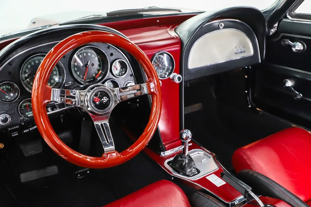 1967 Chevrolet Corvette C2 - Image 2 of 31