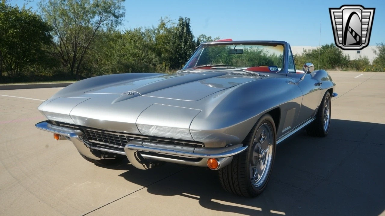 1967 Chevrolet Corvette C2 - Image 3 of 21