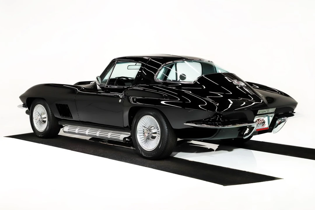1967 Chevrolet Corvette C2 - Image 6 of 31