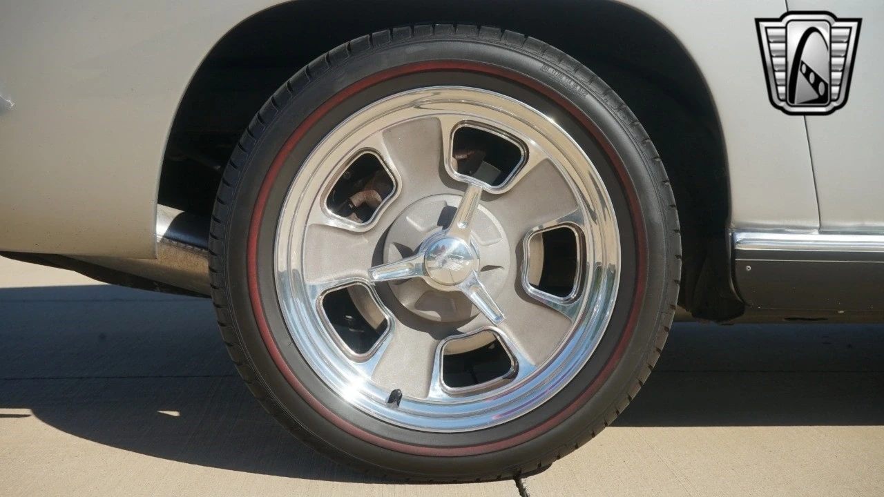 1967 Chevrolet Corvette C2 - Image 13 of 21