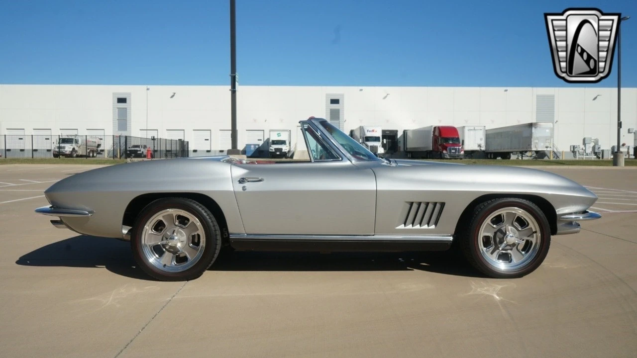 1967 Chevrolet Corvette C2 - Image 8 of 21