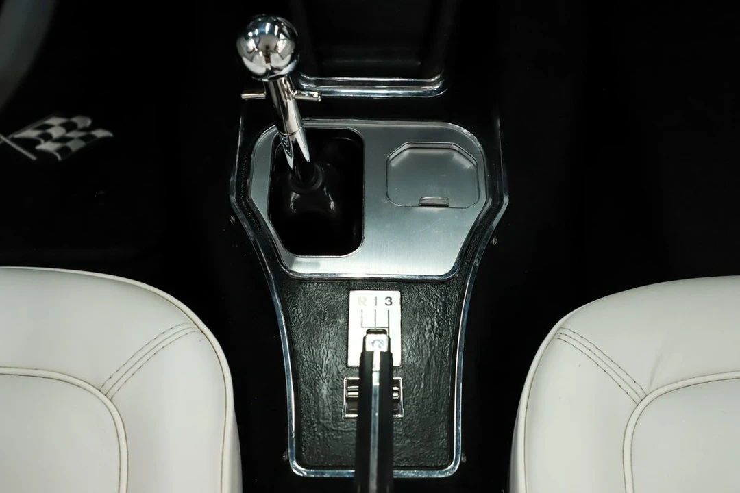 1967 Chevrolet Corvette C2 - Image 4 of 12