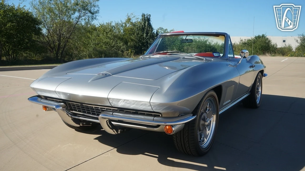 1967 Chevrolet Corvette C2 - Image 4 of 12