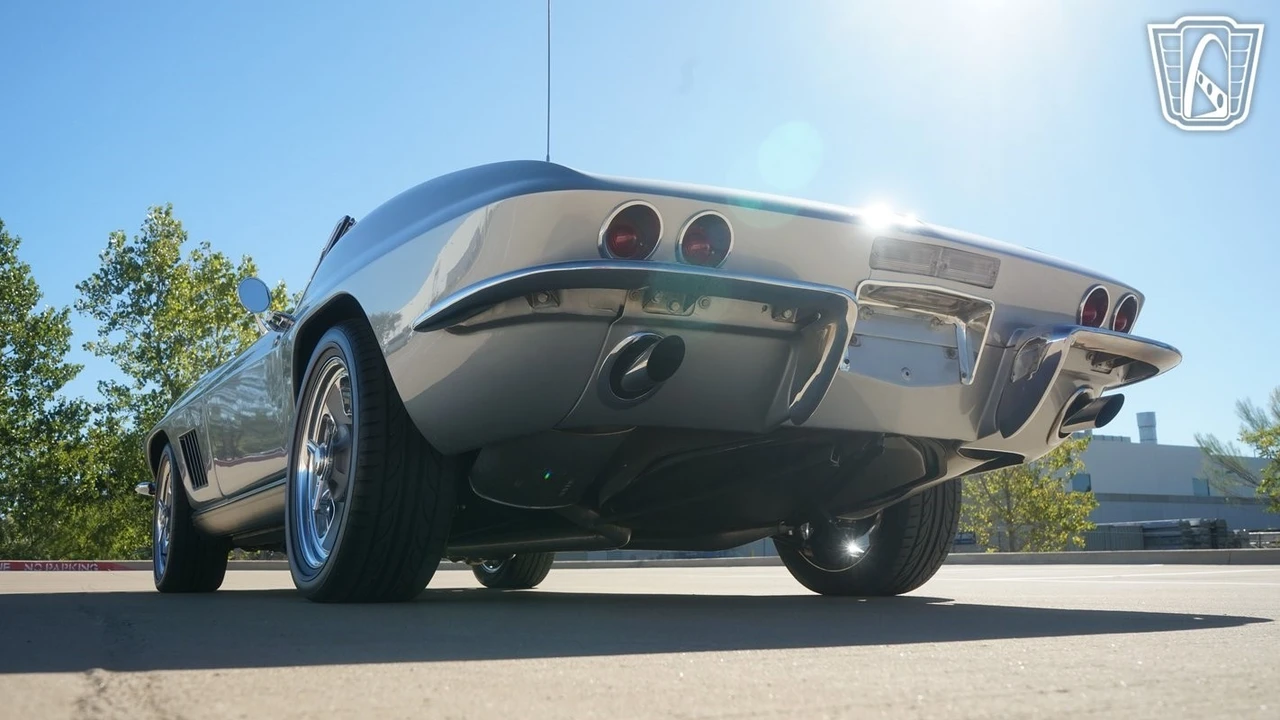 1967 Chevrolet Corvette C2 - Image 12 of 12
