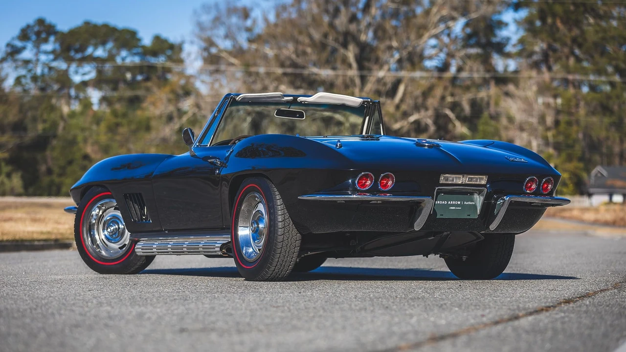1967 Chevrolet Corvette C2 - Image 3 of 31