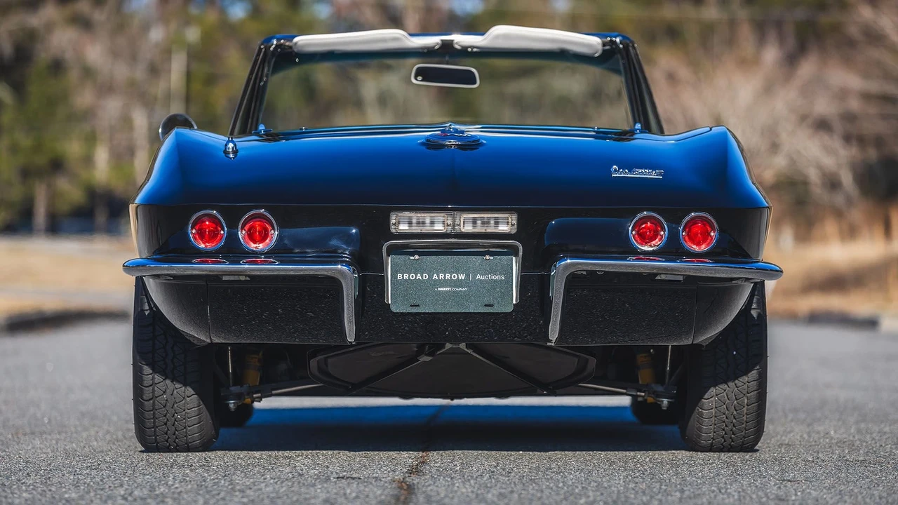 1967 Chevrolet Corvette C2 - Image 6 of 31